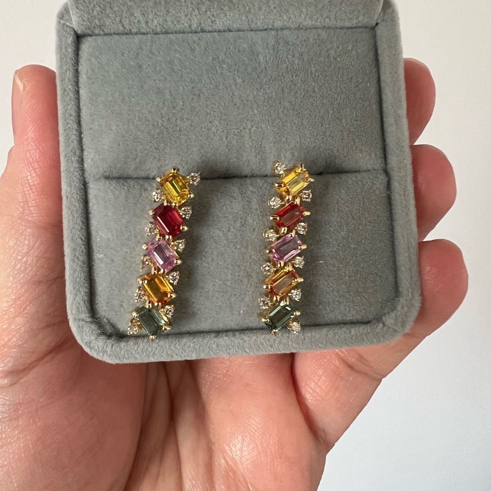 18k Solid Gold Multicolored Gemstone W/ Diamonds - image 2